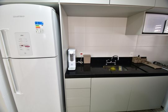 Cozinha de apartamento para alugar com 1 quarto, 52m² em Cambuí, Campinas