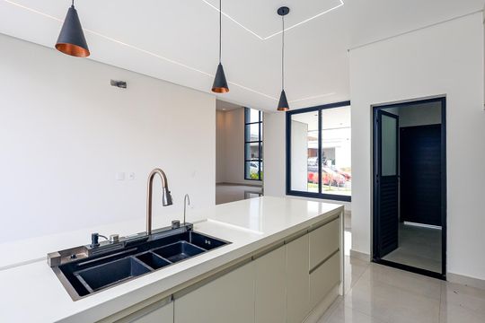 Cozinha de casa de condomínio para alugar com 3 quartos, 192m² em Jardim Regina, Indaiatuba