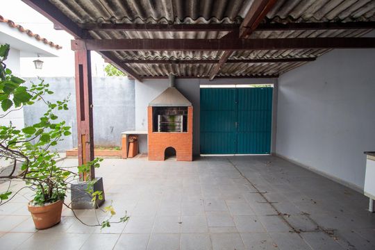 Área externa de casa para alugar com 3 quartos, 170m² em Jardim Vera Cruz, Sorocaba