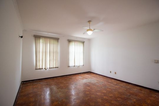 Casa para alugar com 3 quartos, 170m² em Jardim Vera Cruz, Sorocaba