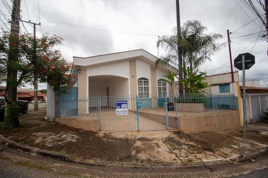 Fachada de casa para alugar com 3 quartos, 170m² em Jardim Vera Cruz, Sorocaba