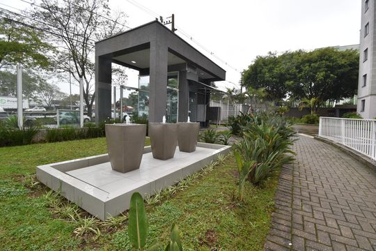 Área comum de apartamento para alugar com 2 quartos, 49m² em Pinheirinho, Curitiba