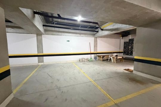 Garagem de apartamento à venda com 3 quartos, 92m² em Gutierrez, Belo Horizonte