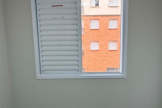 Quarto 2 de apartamento para alugar com 2 quartos, 43m² em Jardim Tres Irmaos, Taboão da Serra