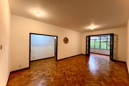 Apartamento à venda com 3 quartos, 156m² em Humaitá, Rio de Janeiro