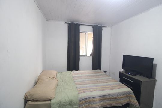 Quarto de casa para alugar com 1 quarto, 40m² em Veleiros, São Paulo