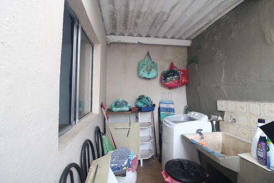 Lavanderia de casa para alugar com 1 quarto, 40m² em Veleiros, São Paulo