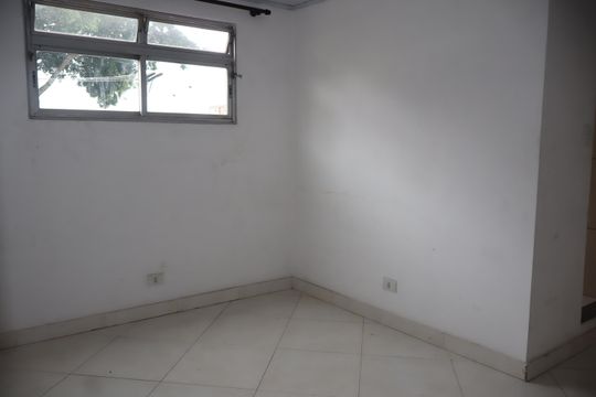 Quarto 4 de casa à venda com 5 quartos, 149m² em Vila Santa Virginia, São Paulo