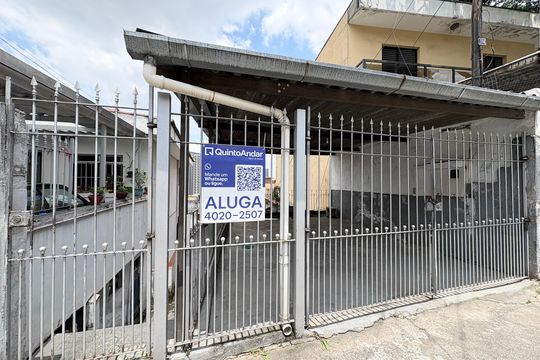 Fachada de casa para alugar com 1 quarto, 50m² em Vila Palmeiras, São Paulo