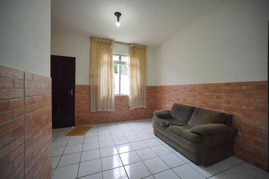 Casa para alugar com 1 quarto, 60m² em Agronômica, Florianópolis