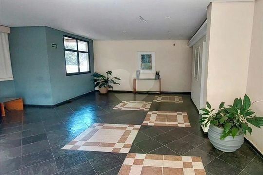 Apartamento à venda com 3 quartos, 74m² em Jardim Peri Peri, São Paulo