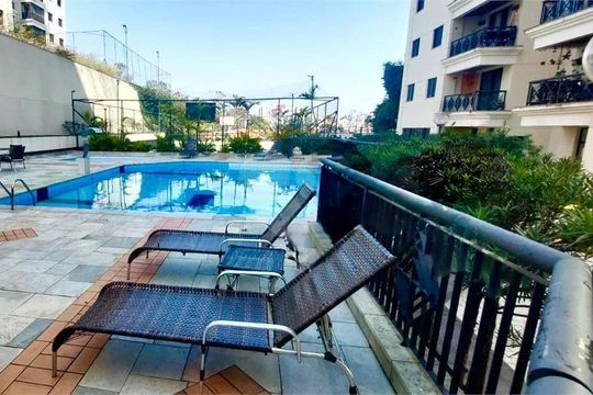 Apartamento à venda com 3 quartos, 74m² em Jardim Peri Peri, São Paulo