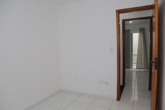 Quarto 2 de casa de condomínio para alugar com 2 quartos, 50m² em Itaquera, São Paulo