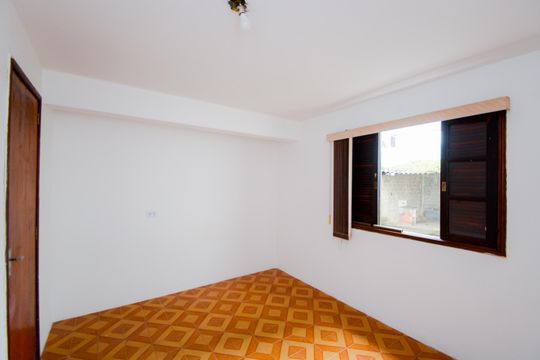 Quarto de casa para alugar com 1 quarto, 54m² em Jardim Aida, Guarulhos