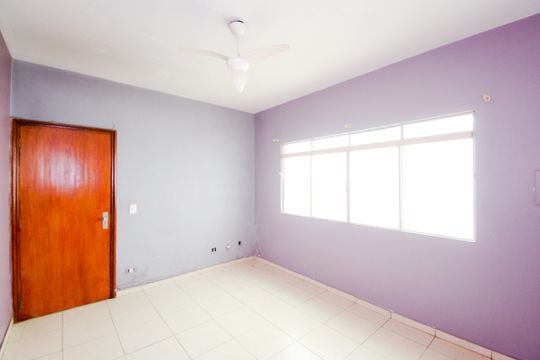 Casa para alugar com 3 quartos, 169m² em Jardim Aida, Guarulhos