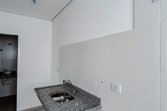 Cozinha e Área de Serviço de apartamento à venda com 2 quartos, 35m² em Vila Carrão, São Paulo