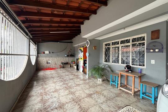 Casa à venda com 4 quartos, 250m² em Ceilândia, Brasília