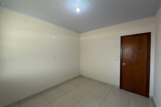 Casa para alugar com 3 quartos, 145m² em Qng 18, Brasília