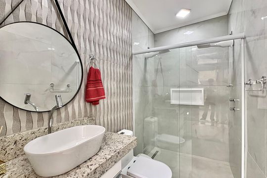 Banheiro Social 1 de casa de condomínio à venda com 3 quartos, 120m² em Cachoeirinha, Belo Horizonte