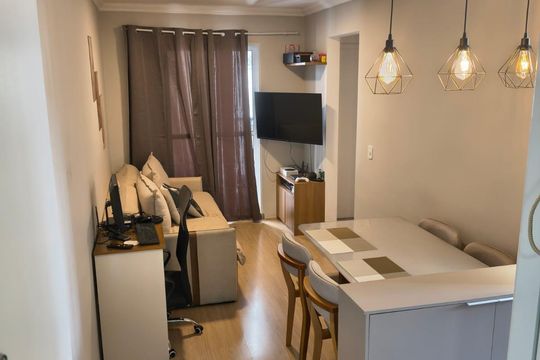 Apartamento para alugar com 2 quartos, 43m² em Bairro dos Casa, São Bernardo do Campo