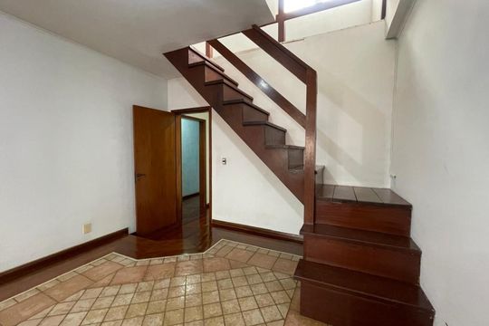 Casa para alugar com 3 quartos, 330m² em Rio dos Sinos, São Leopoldo
