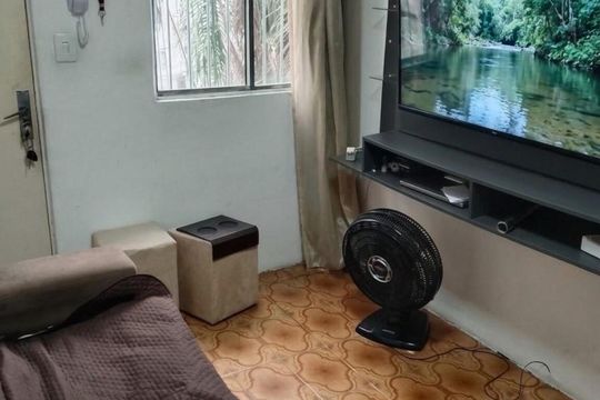 Apartamento para alugar com 2 quartos, 44m² em Conjunto Habitacional Presidente Castelo Branco, Carapicuíba