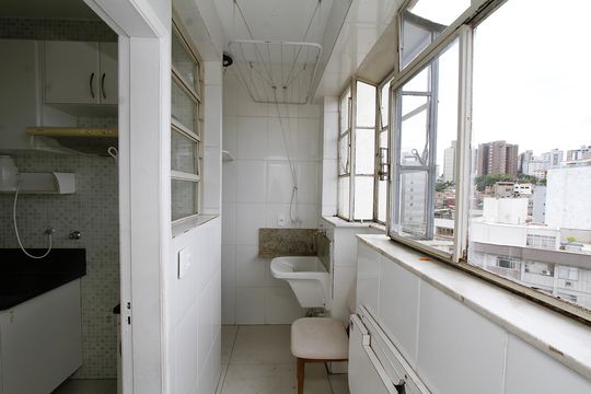 Área de Serviço de apartamento para alugar com 2 quartos, 62m² em Grajaú, Belo Horizonte