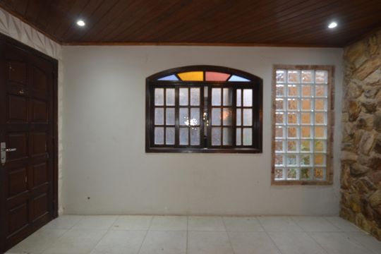 Casa para alugar com 3 quartos, 100m² em Bento Ribeiro, Rio de Janeiro