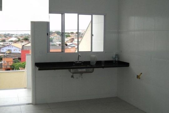 Casa à venda com 3 quartos, 210m² em Vila Guilhermina, São Paulo