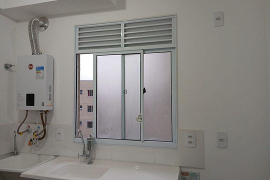 Cozinha de apartamento para alugar com 2 quartos, 46m² em Jardim Alvorada, Nova Iguaçu