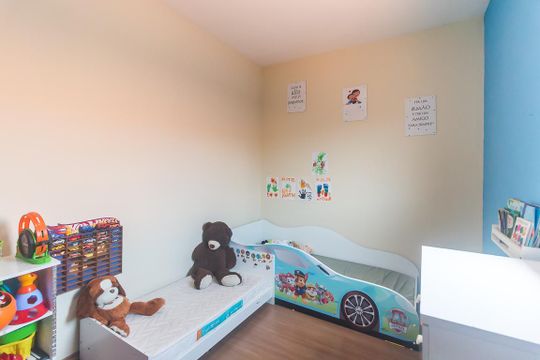 Quarto 2 de casa de condomínio para alugar com 2 quartos, 84m² em Vila Santa Helena, Poá