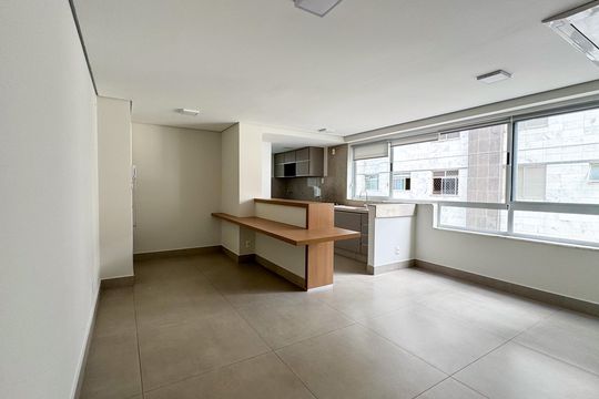 Apartamento à venda com 2 quartos, 70m² em Funcionários, Belo Horizonte