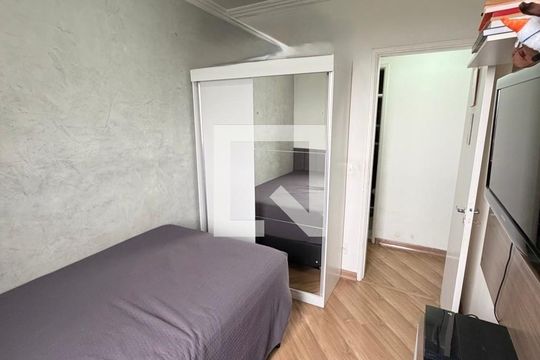 Quarto de apartamento à venda com 3 quartos, 67m² em Vila Curuçá, Santo André