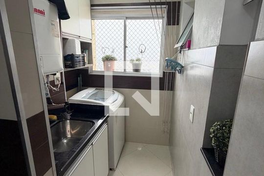 Área de serviço de apartamento à venda com 3 quartos, 67m² em Vila Curuçá, Santo André