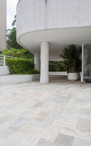 Apartamento para alugar com 130m², 2 quartos e 2 vagas Apartamento para alugar com 130m², 2 quartos e 2 vagasÁrea comum