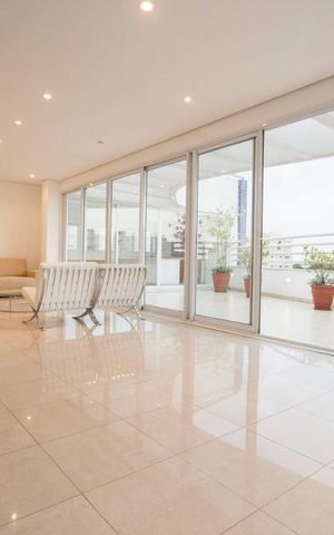 Apartamento para alugar com 130m², 2 quartos e 2 vagas Apartamento para alugar com 130m², 2 quartos e 2 vagasÁrea comum / Salão de Festas