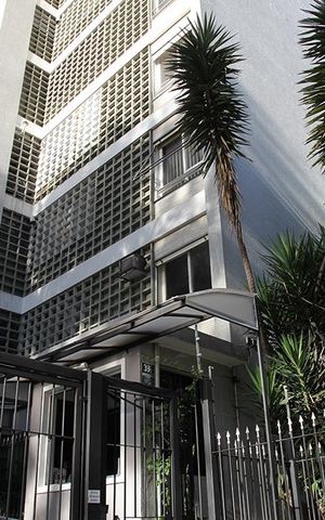 Apartamento para alugar com 128m², 3 quartos e 1 vagaFachada