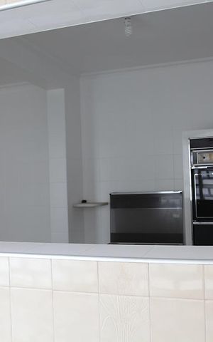 Apartamento à venda com 90m², 2 quartos e 1 vagaCozinha