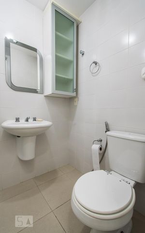 Apartamento à venda com 65m², 2 quartos e 1 vagaBanheiro 2