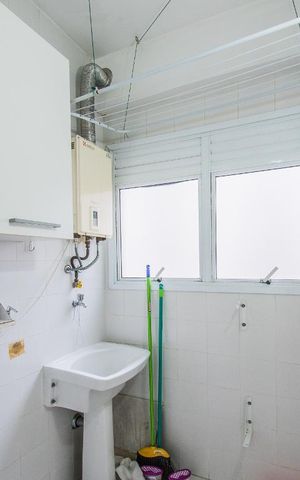 Apartamento à venda com 65m², 2 quartos e 1 vagaÁrea de Serviço