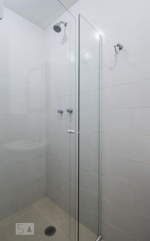 Apartamento à venda com 65m², 2 quartos e 1 vagaBanheiro 2
