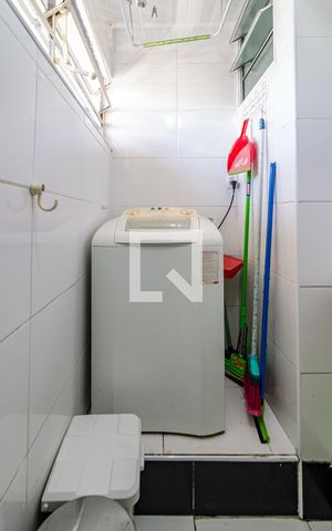 Apartamento à venda com 65m², 2 quartos e 2 vagasÁrea de Serviço
