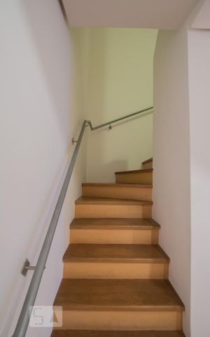 Apartamento para alugar com 40m², 1 quarto e 1 vagaESCADA