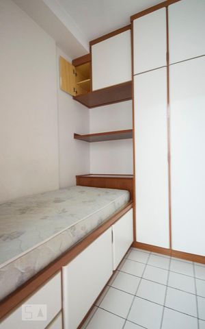 Apartamento para alugar com 130m², 4 quartos e 3 vagasQuarto de Serviço