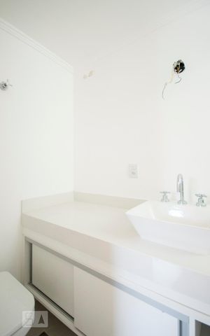 Apartamento à venda com 100m², 2 quartos e 1 vagaWc