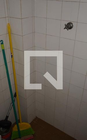 Apartamento para alugar com 82m², 2 quartos e 1 vagaBanheiro de serviço