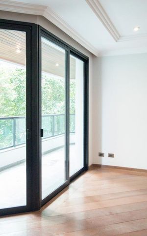 Apartamento à venda com 172m², 4 quartos e 2 vagasSala