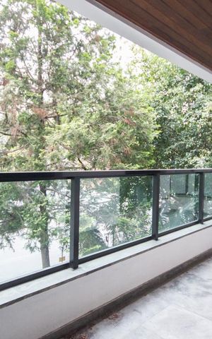Apartamento à venda com 172m², 4 quartos e 2 vagasSacada Sala