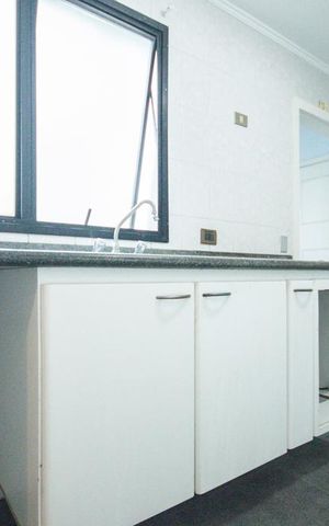 Apartamento à venda com 172m², 4 quartos e 2 vagasCozinha