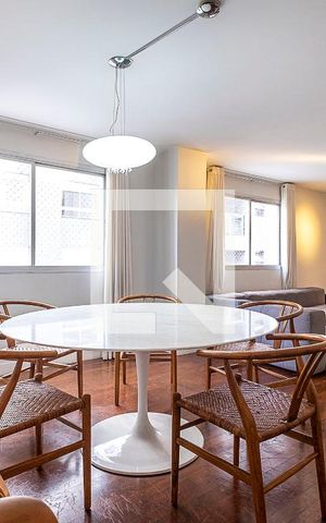 Apartamento para alugar com 136m², 3 quartos e 1 vaga Apartamento para alugar com 136m², 3 quartos e 1 vagaSala